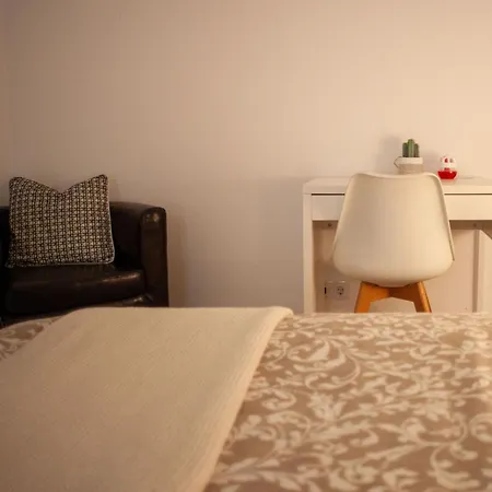 Appartement Just4u Mit Ac In Der Naehe Von Lissabon Und By Interhome *
